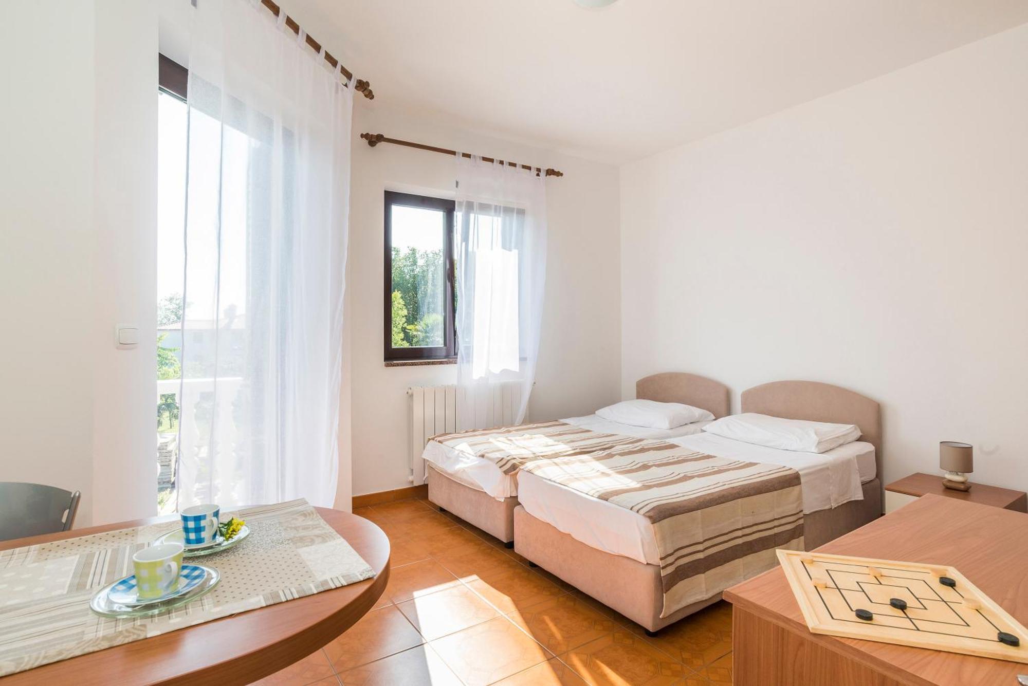 Apartments Vienna Zambratija  Habitación foto