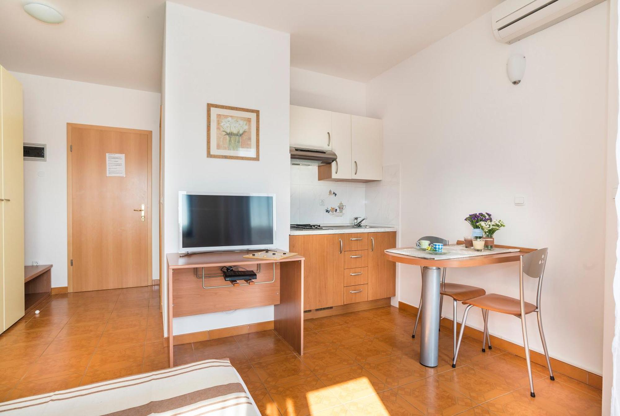 Apartments Vienna Zambratija  Habitación foto